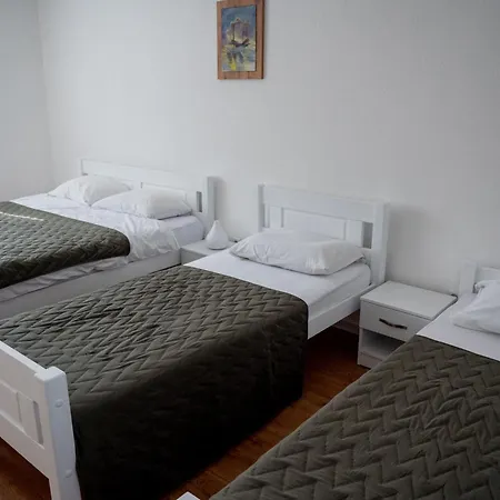 Stan Na Dan - Uskoplje Apartment