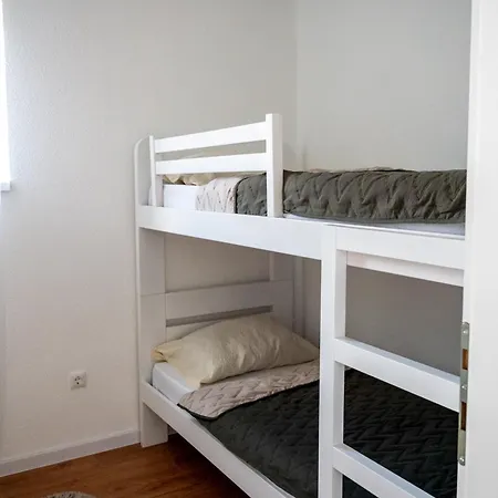 Stan Na Dan - Uskoplje Apartment